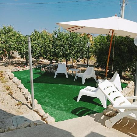 منزل الضيف نوتو  في Jardinu المظهر الخارجي الصورة