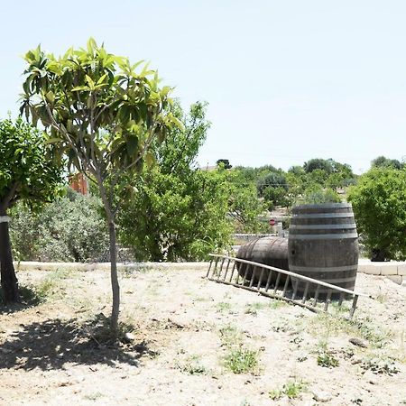 منزل الضيف نوتو  في Jardinu المظهر الخارجي الصورة
